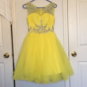 Yellow Short Prom Dress